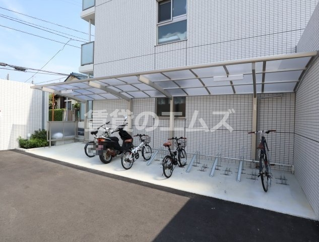 【その他共用部分】 | ＬＩＦＥＦＩＥＬＤ麦野 | ＬＩＦＥＦＩＥＬＤ麦野の駐輪場