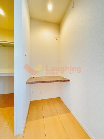 ヴィルヌーブ諏訪野 N棟|写真は同じN棟の別タイプのお部屋です☆