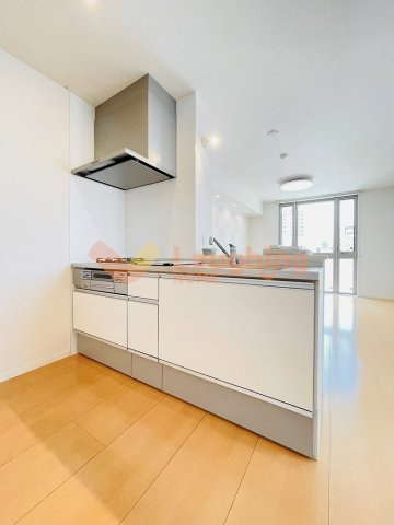 ヴィルヌーブ諏訪野 N棟|写真は同じN棟の別タイプのお部屋です☆