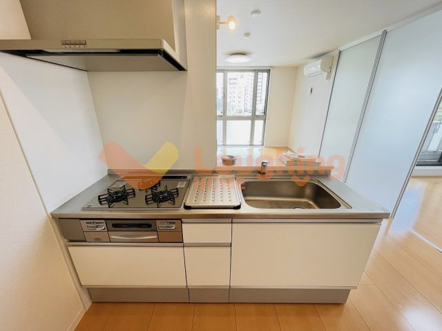 ヴィルヌーブ諏訪野 N棟|写真は同じN棟の別タイプのお部屋です☆