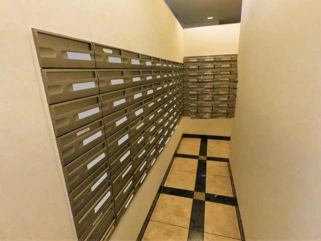 ●徒歩圏内に２沿線利用可能●１階広めのテラス付き３ＬＤＫ●宇治黄檗パーク・ホームズのその他共用部分|集合ポスト