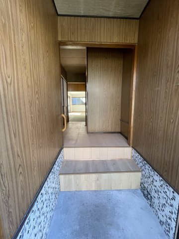 【玄関】 | 大石町戸建