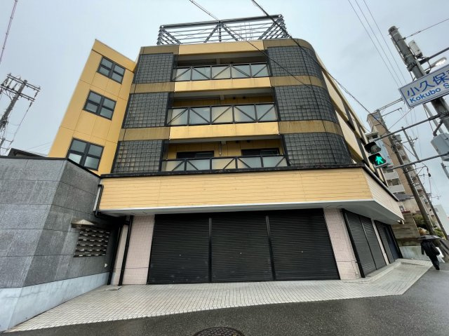 マンションアイの外観