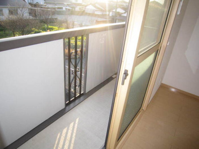 【バルコニー】 | アイリスガーデン菰池 C棟 | C201 バルコニー