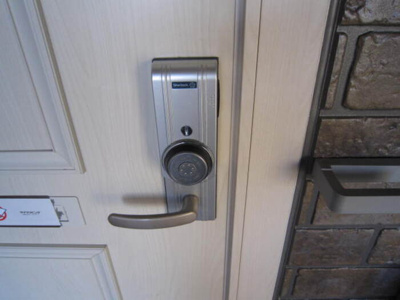  | アイリスガーデン菰池 C棟 | C201 カードキー