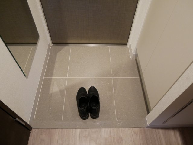 【玄関】 | DOUBLE NINE RESIDENCE TENNOUJIMINAMI