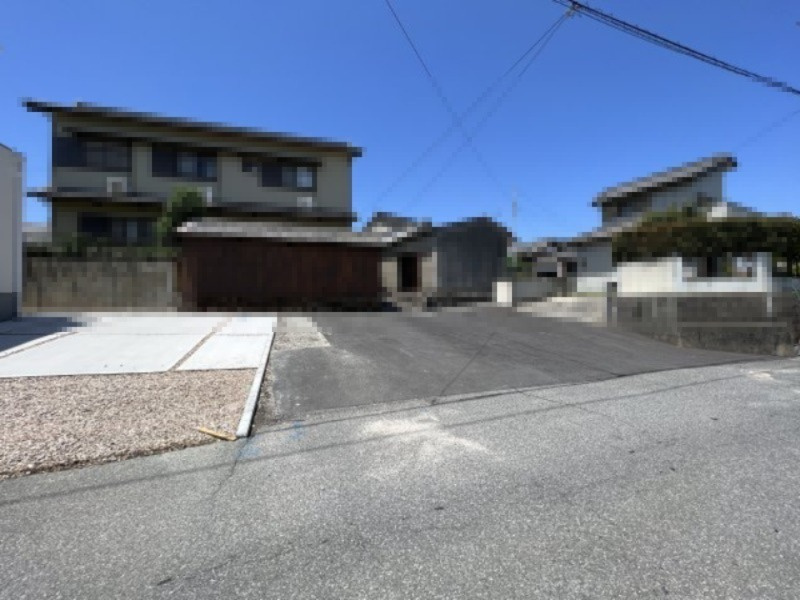 碧南市浜尾町4丁目新築戸建　2号棟の前面道路含む現地写真|碧南市浜尾町4丁目新築戸建前面道路写真です。東側公道約6.3ｍ