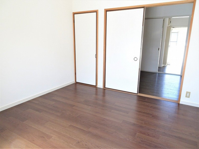 【居間・リビング】 | サンメグロ