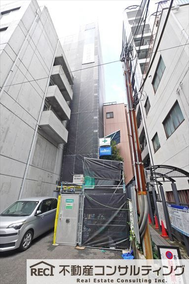 ライオンズマンション神戸元町第5の駐車場