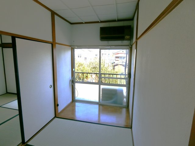レジデンス浜町の和室
