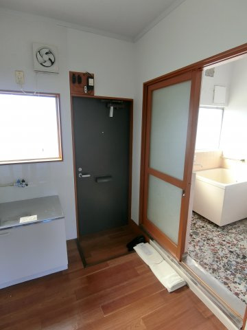 レジデンス浜町の玄関