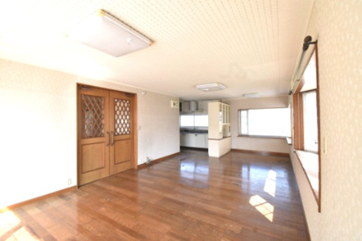 【居間・リビング】 | 鹿屋市札元1丁目　中古戸建