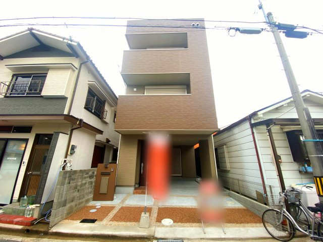 明石市港町　新築戸建の外観