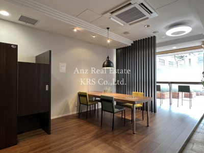 【その他共用部分】 | アーバネックス西長堀 | 入居者さま専用の共用ラウンジ（WI-FI対応）