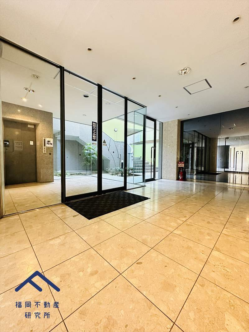 日商岩井イースト福間ステーションガーデンのエントランス