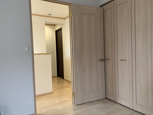 【洋室】 | 各務原市蘇原東島町2丁目