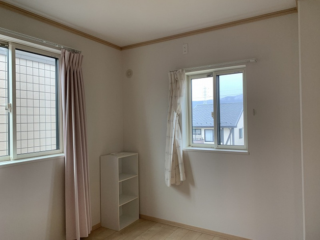 【洋室】 | 各務原市蘇原東島町2丁目