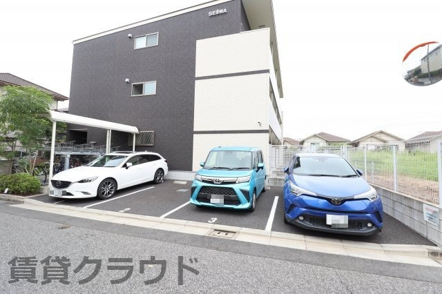 マルベリー千葉寺の駐車場|駐車場に車を止められます