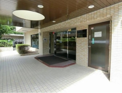 【エントランス】 | ロイヤルシャトー松並町