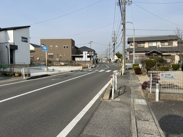 カーミー・呉竹の駐車場|駐車場接面道路　南方面