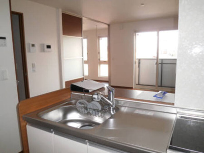 【キッチン】 | シャン・クレール | 開放的な対面キッチンです