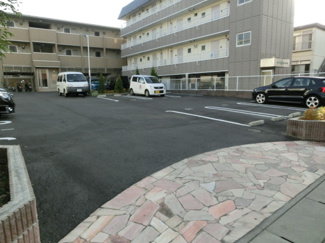 【駐車場】 | Glory Hills（グローリーヒルズ）