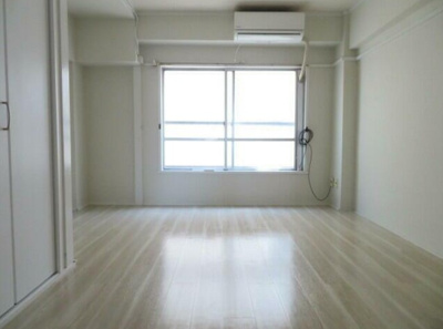 【居間・リビング】 | 三彩ビル