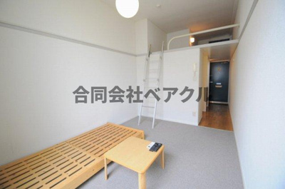 【居間・リビング】 | レオパレスプリオール東山