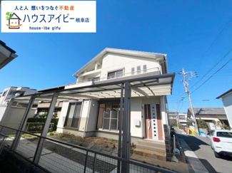 【外観】 | 大垣市墨俣町墨俣！プラント6の南側リフォーム済み中古住宅登場です♪お車スペース3台可能！カーポート付 | 大垣市墨俣町墨俣！プラント6の南側リフォーム済み中古住宅登場です♪お車スペース3台可能！カーポート付き！