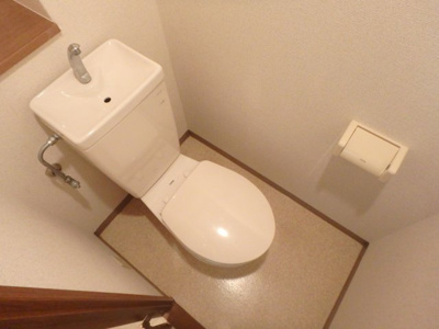【トイレ】 | エトレ甲風園 | コンパクトで使いやすいトイレです