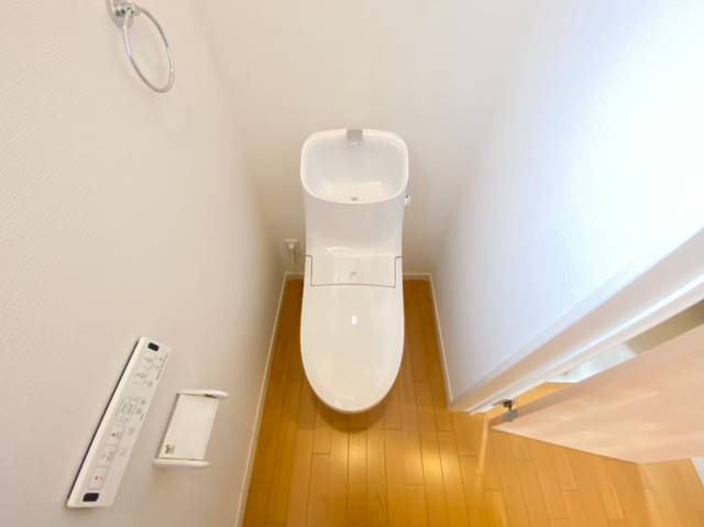 【トイレ】 | IG BILD