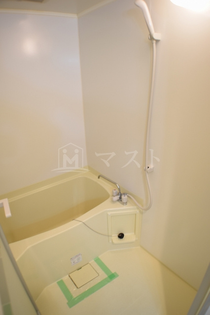 ライフデザイン江戸堀の浴室
