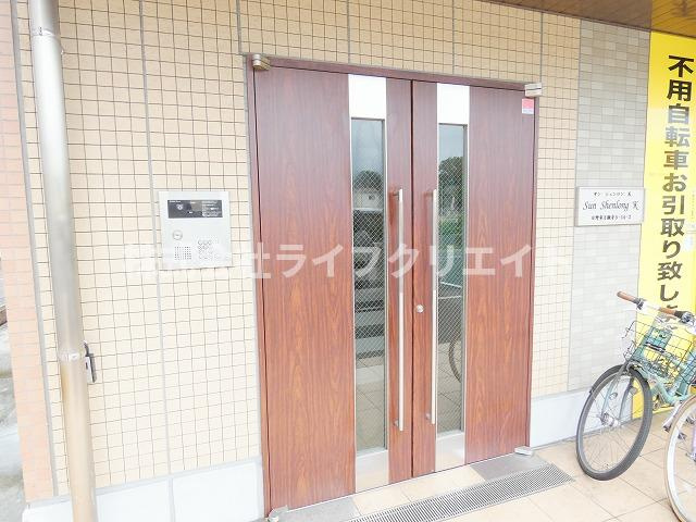 サンシェンロンKのエントランス