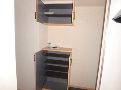 【玄関】 | コンフォール日吉