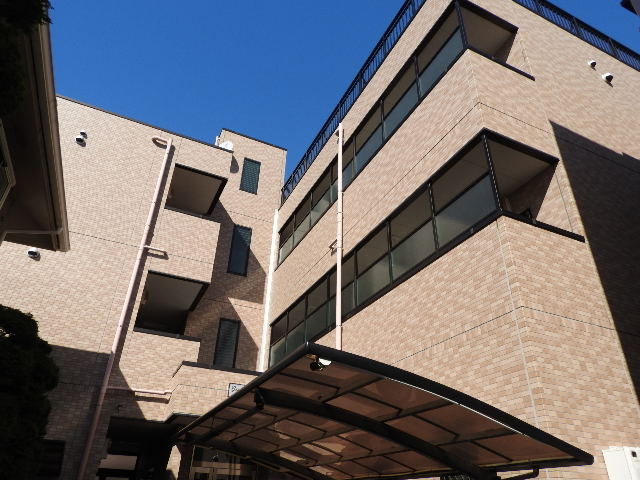 グリーンリーバスの外観|2003年完成マンション♪