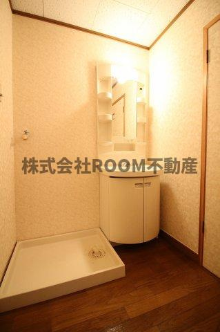 ピアコート旭の洗面所|コンパクトで使いやすい洗面所