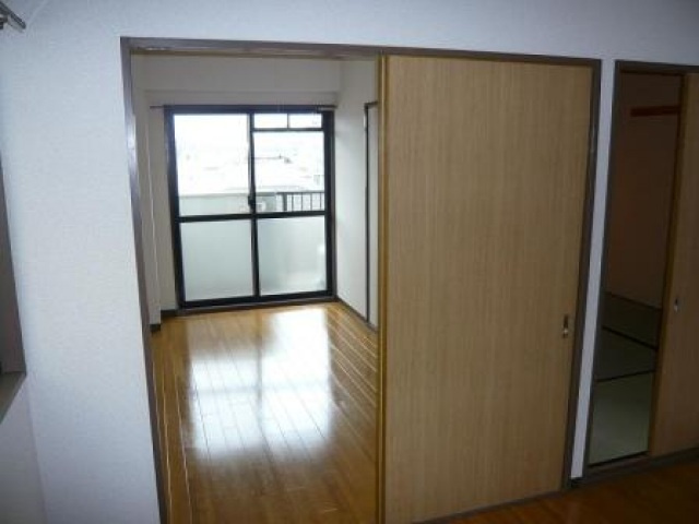 【居間・リビング】 | ロイヤルパレス法善寺