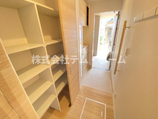 【玄関】 | シャーメゾンクオーレ