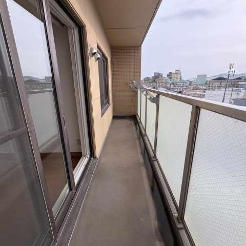 プロヴァンス中島のバルコニー