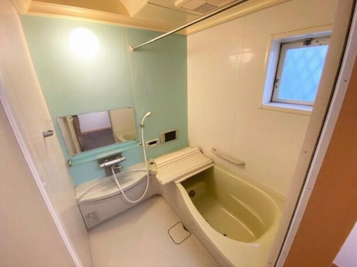 小田原市国府津　中古戸建の浴室|日々の疲れを癒すお風呂付です