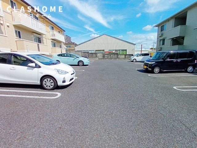 レザン長根　Ａ　　刈谷市近郊の賃貸はクラスホームの駐車場