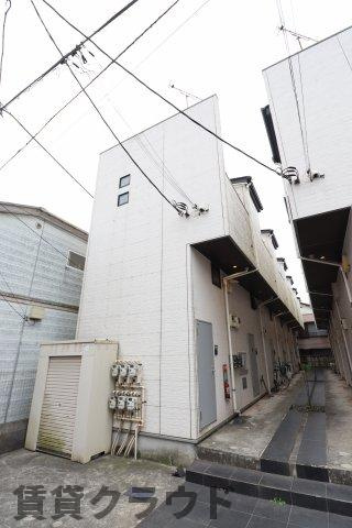 LUTELLA（ルテラ）の外観|オシャレな白い外観はお友達を呼びたくなりますね！