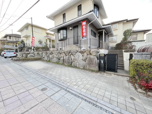 筑紫野市天拝坂5丁目の駐車場