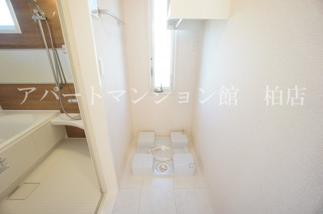 ランセ今谷Eの洗面所