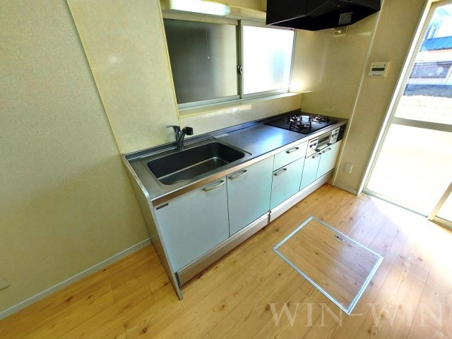 三本木町貸家のキッチン