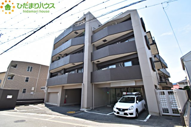 ライオンズマンション鴻巣の外観