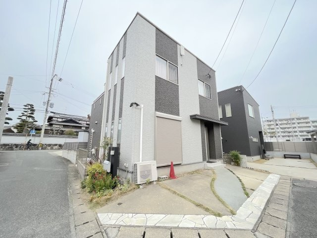 西区上山門２丁目の外観