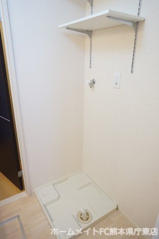 熊本市東区上南部２丁目のアパートの洗面所
