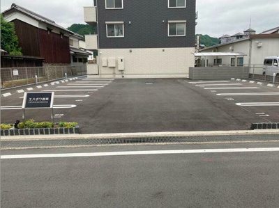 【駐車場】 | ラ・トレフルせいま | 駐車場があります