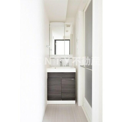 【洗面所】 | Ｌａ Ｄｏｕｃｅｕｒ大森山王 | ゆったりとスペースのある洗面所